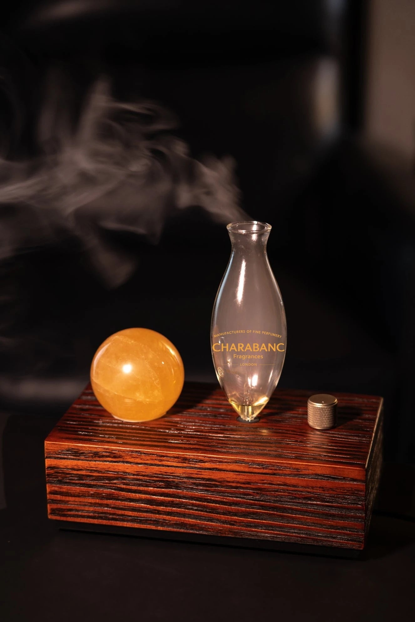 Charabanc Fragrances Charabanc Fragrances: Retro Nebulizing Diffuser Crystal Glow Edition