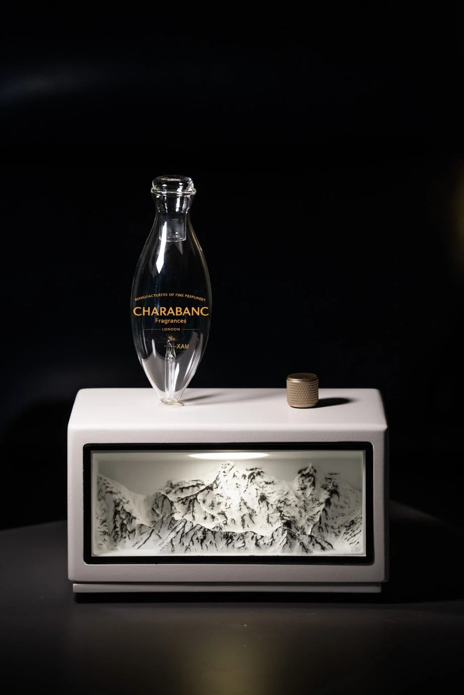 Charabanc Fragrances Charabanc Fragrances: Retro Nebulizing Diffuser Alpine Edition White